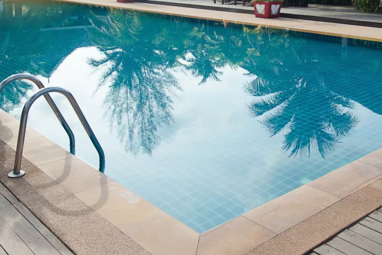 piscines fondation